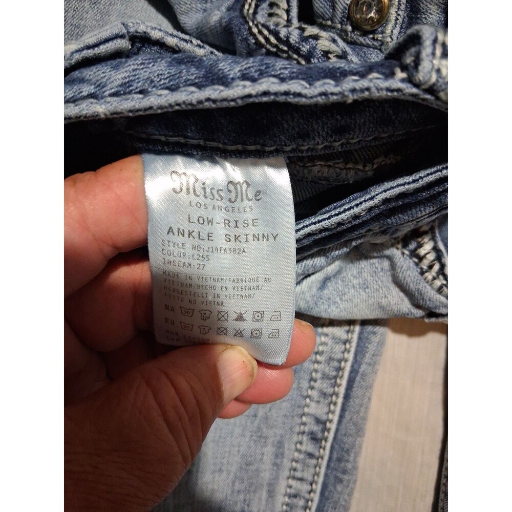 Miss Me Distressed Low Rise Ankle Skinny Blue Jeans Size 29 - Picture 4 of 9